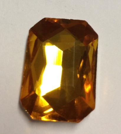 foto - OTTAGONO GIALLO