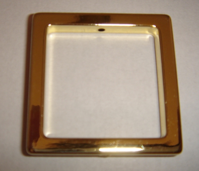 foto - QUADRATO GRANDE ORO