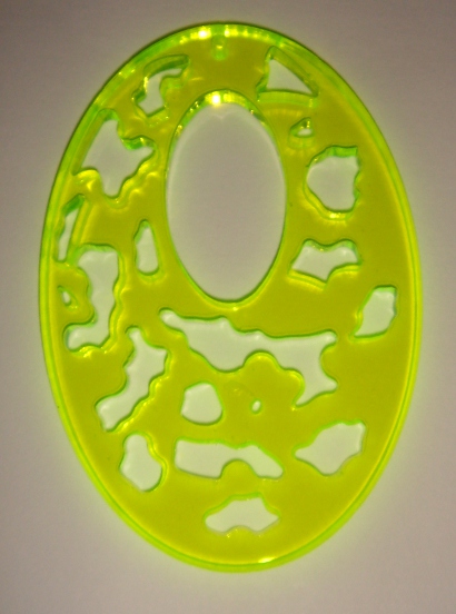 foto - OVALE INTAGLIATO VERDE FLUO