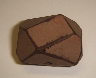 foto - POLIEDRO MARRONE