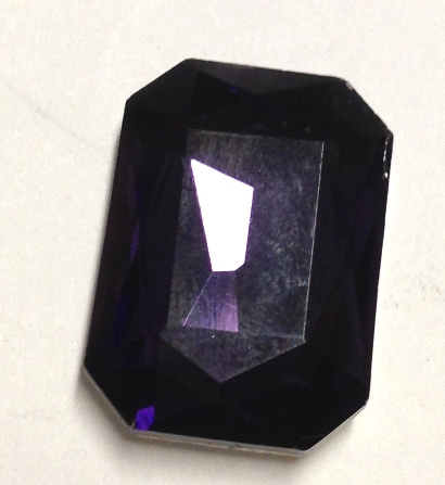 foto - OTTAGONO VIOLA