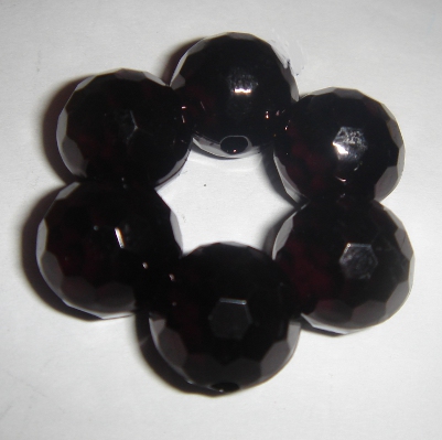 foto - CERCHIO DI PALLINE NERO