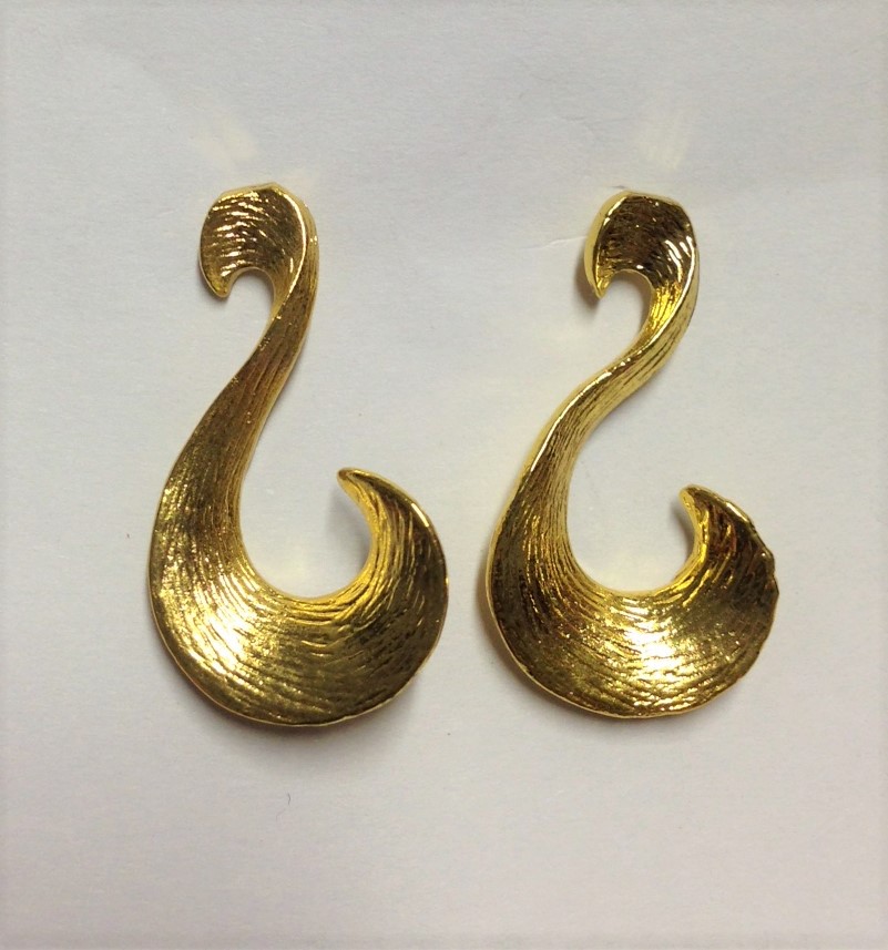 orecchini ad uncino color oro