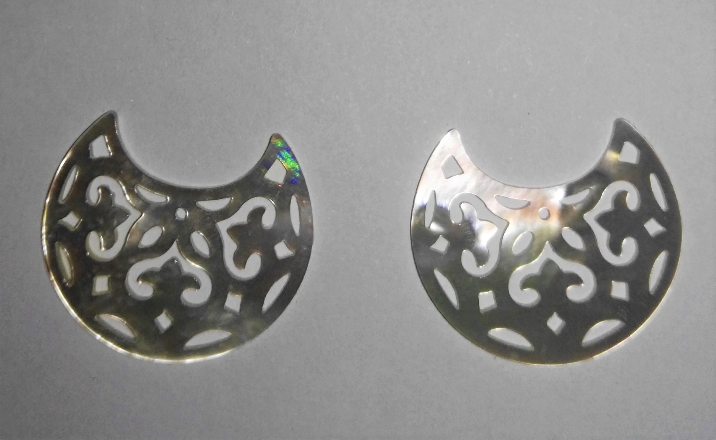 MEZZE LUNE in madreperla 