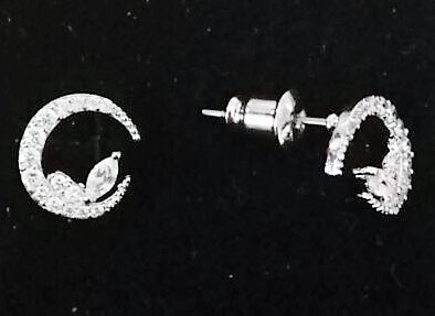 orecchini a mezzaluna in cubic zirconia